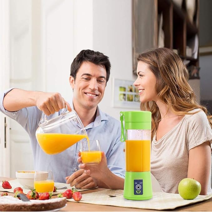 USB rechargeable mini juicer blender